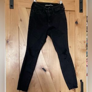 Universal Thread Black Skinny Jeans